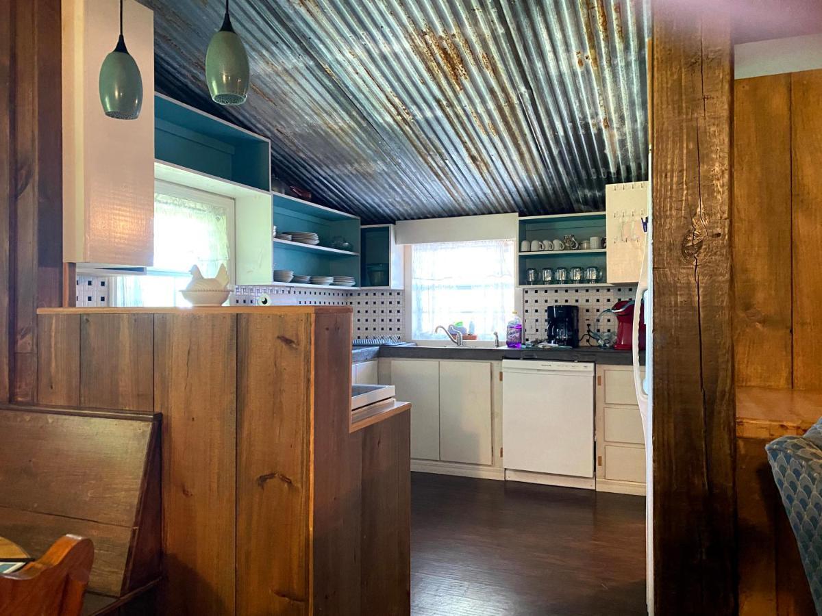 Bunkhouse Farm Stay Fort White Esterno foto
